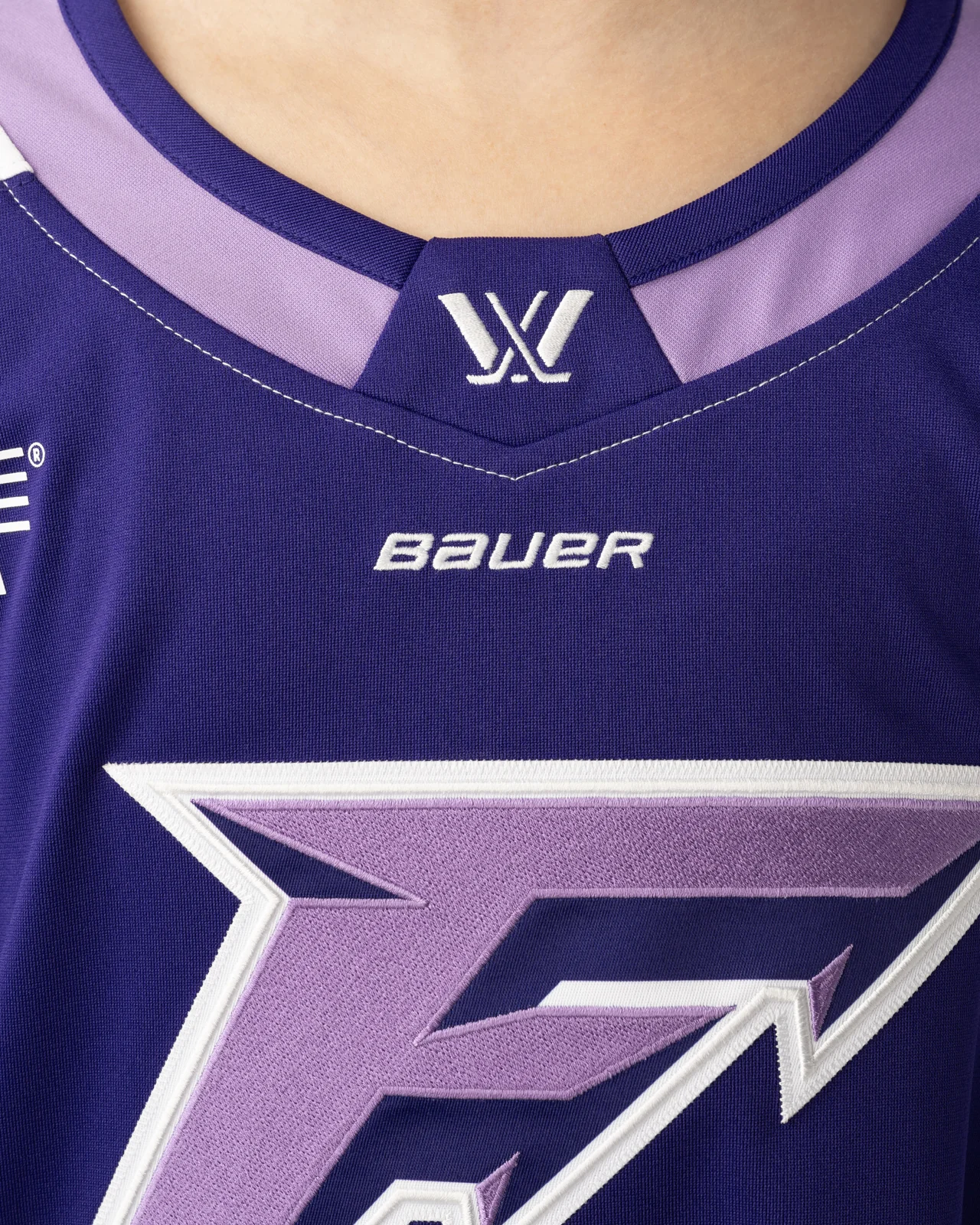 BAUER PWHL HOME JERSEY MINNESOTA FROST KIDS - Image 5