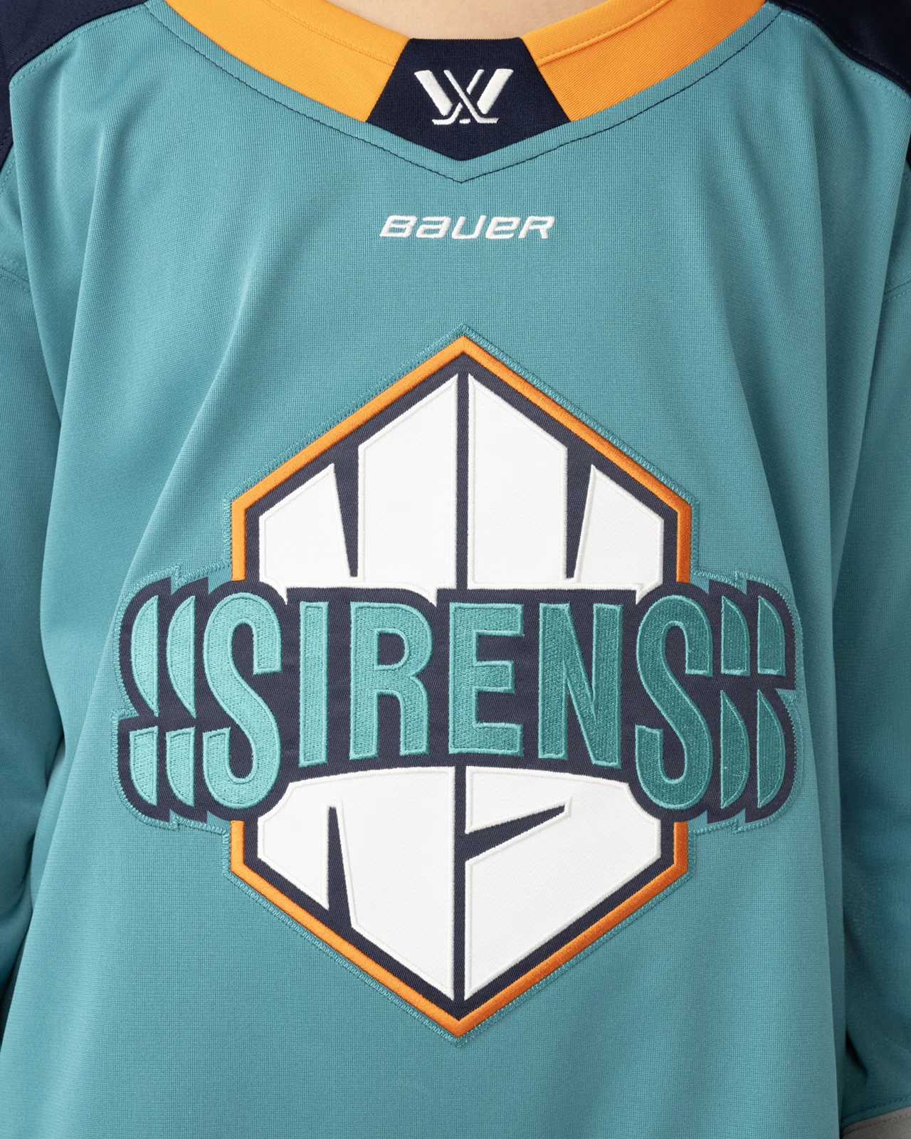BAUER PWHL HOME JERSEY NEW YORK SIRENS KIDS - Image 6