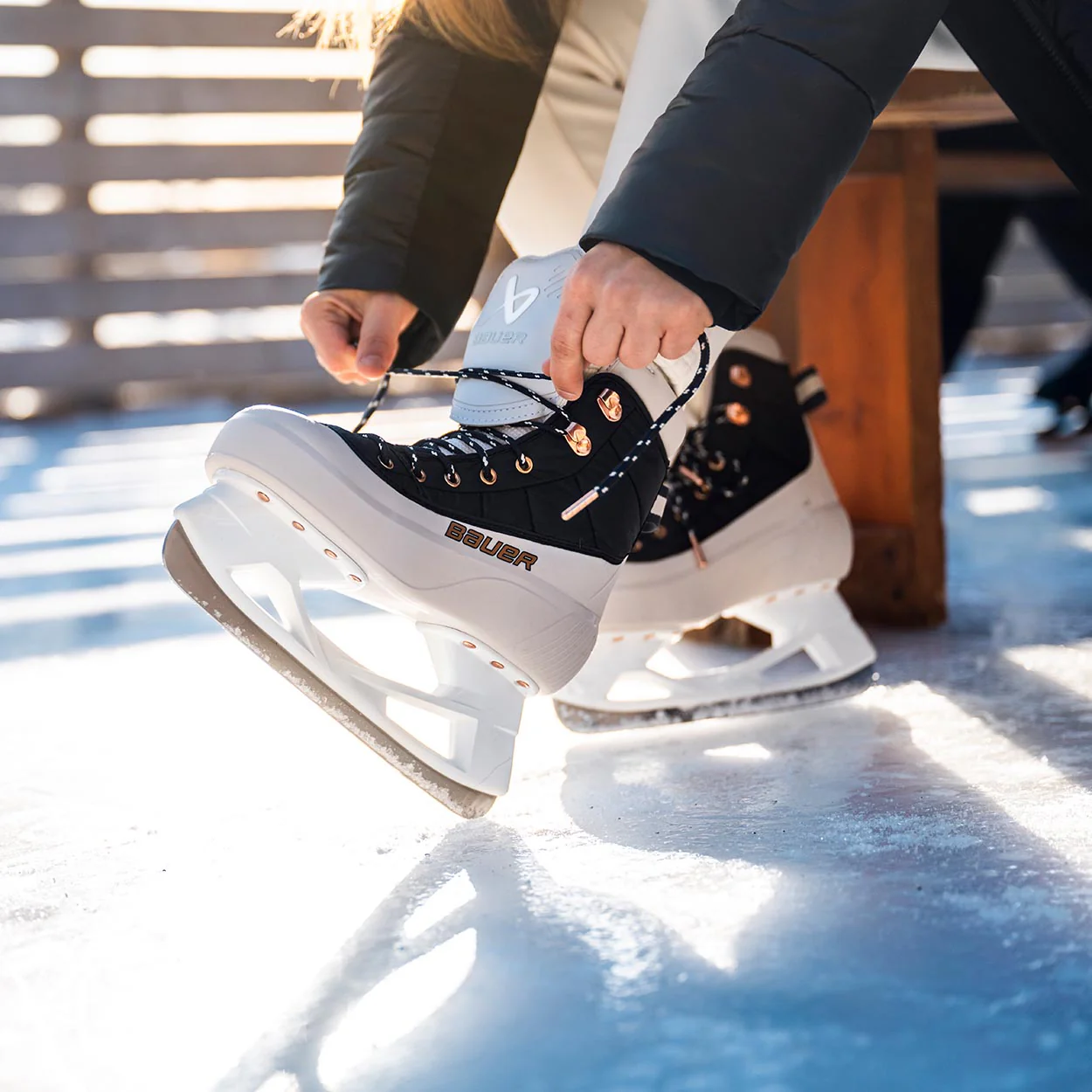 BAUER RADIANT HEATED SKATE JUNIOR - Image 8