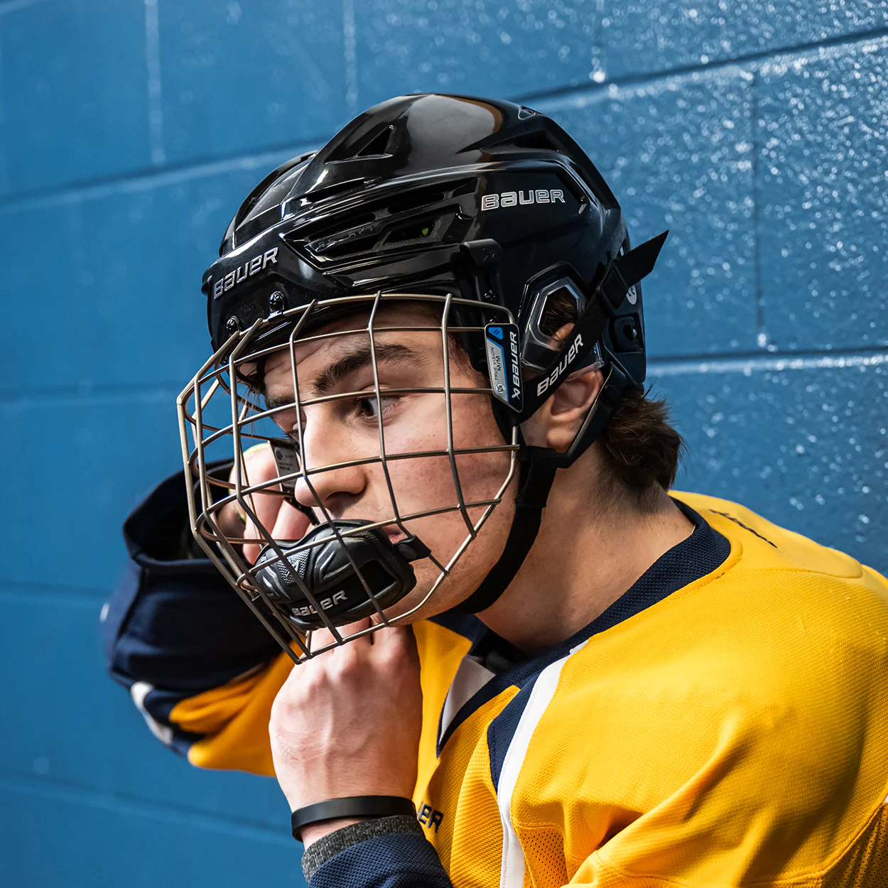 BAUER RE-AKT 155 HELMET - Image 12
