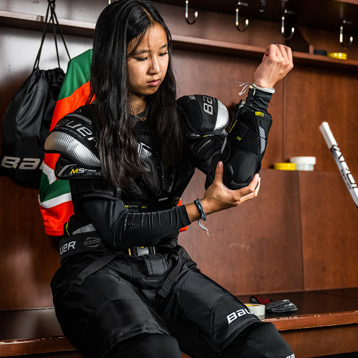 BAUER SUPREME M5PRO ELBOW PAD JUNIOR - Image 3
