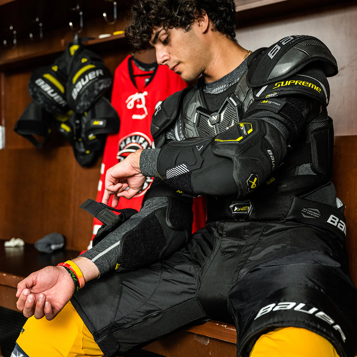 BAUER SUPREME M5PRO ELBOW PAD SENIOR - Image 3