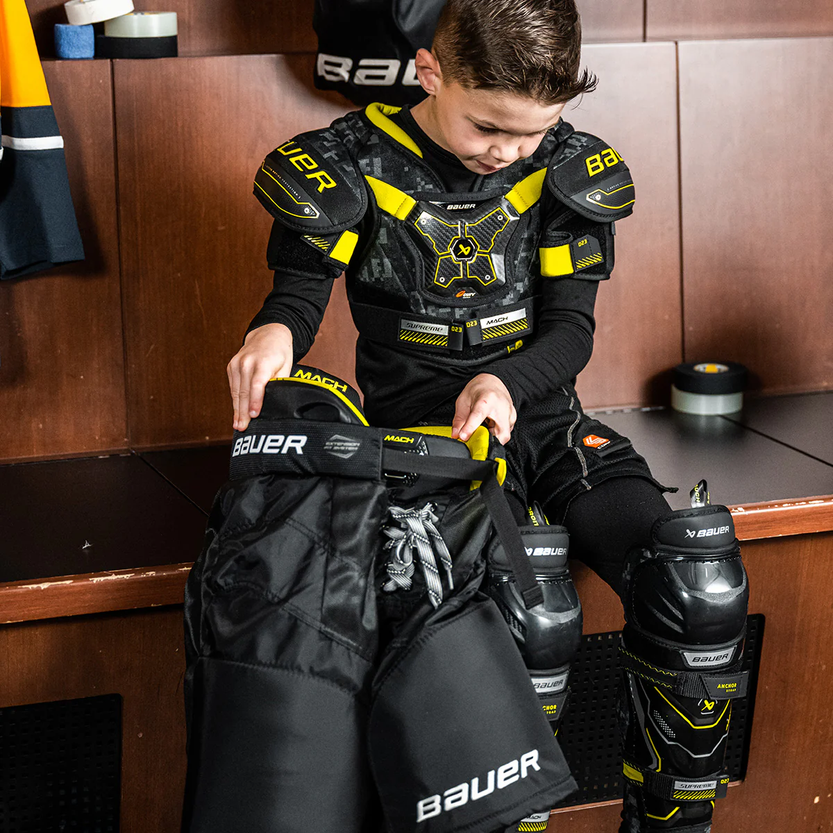BAUER SUPREME MACH SHIN GUARD YOUTH - Image 8