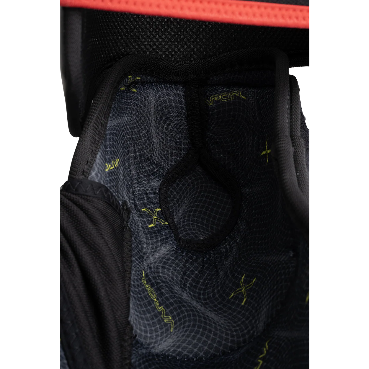 BAUER VAPOR FLY40 ELBOW PAD INTERMEDIATE - Image 3