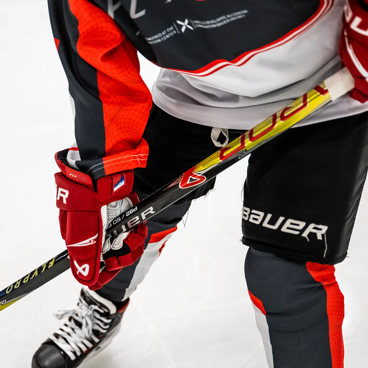 BAUER VAPOR FLYPRO GRIP STICK JUNIOR - Image 8