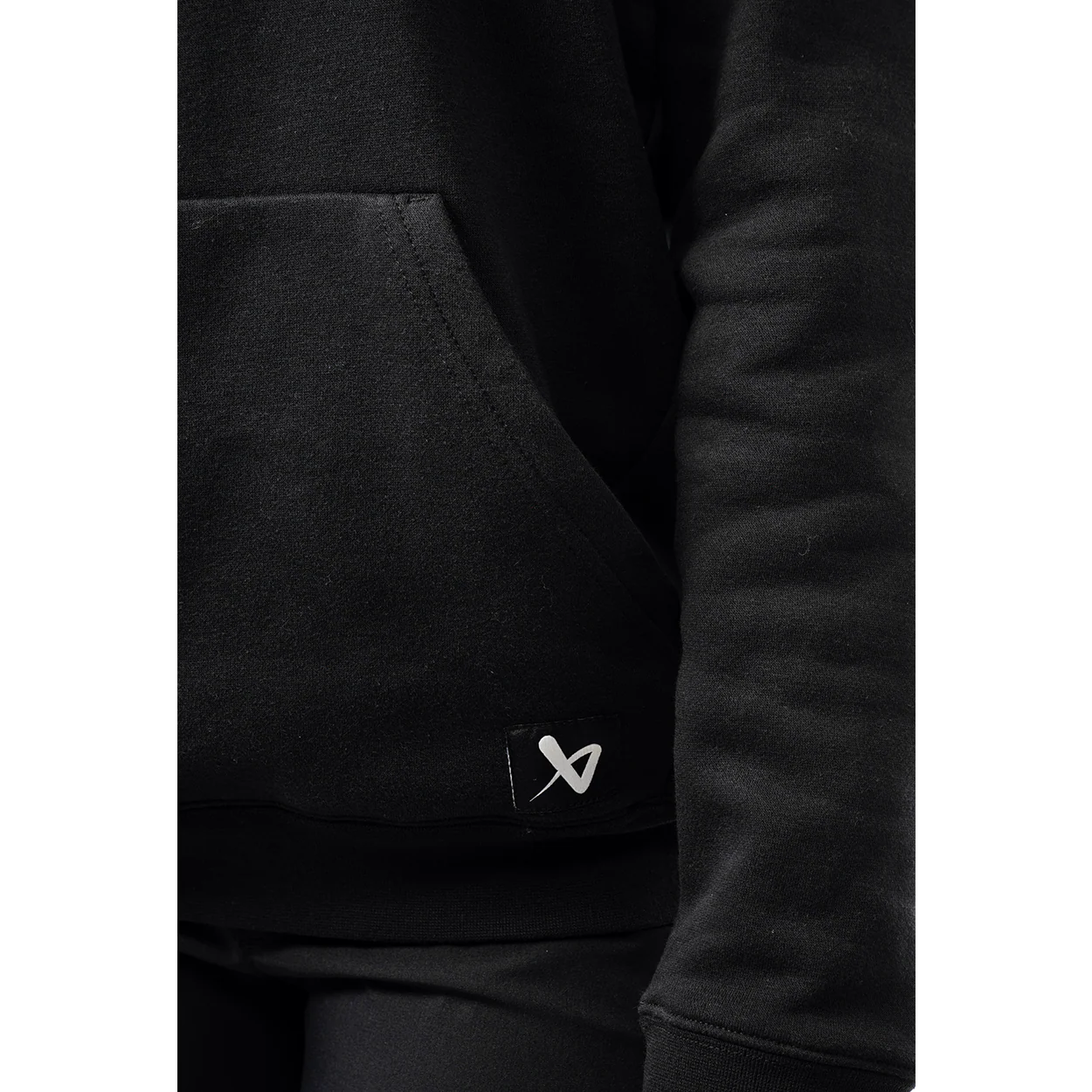 S25 BAUER WOMENS TEAM PULLOVER HOODIE - Image 6